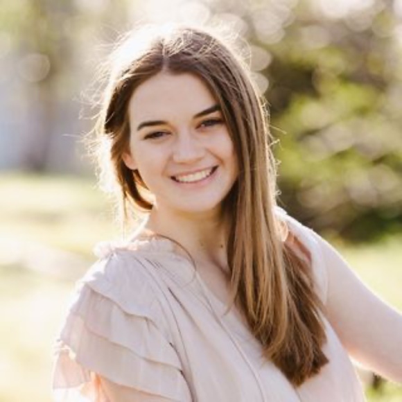 Meet your Posher, Kate - Picture 1 of 1